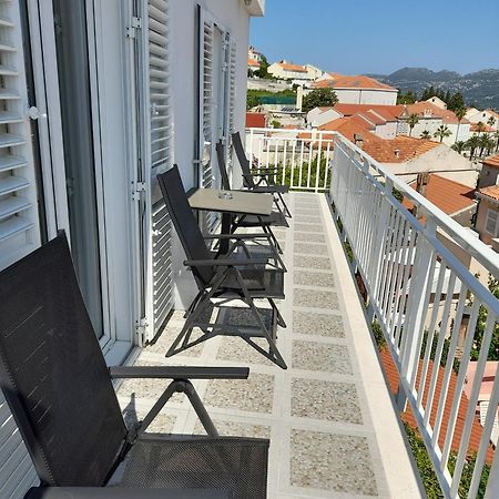 Apartments By The Sea Korcula - 15689 Екстериор снимка